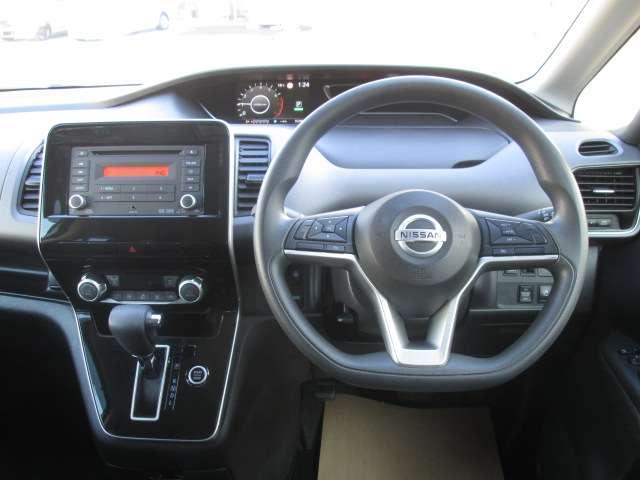 セレナ 2.0 X チェアキャブ リフタータイプ リフタータイプ 左側オートスライドドア(4枚目)