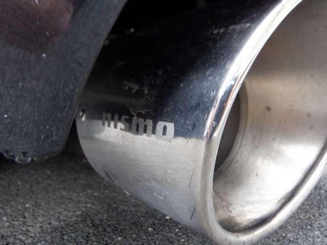 スカイライン ３．０　４００Ｒ　電動ガラスサンルーフ　ＰｅｒｆｏｒｍａｎｃｅＢＯＳＥサ　本革シ－ト　ＬＥＤヘッド　キーレスエントリー　車線逸脱警報　スマ－トキ－　バックモニター　クルコン　ドラレコ　メモリーナビ　ナビＴＶ　サイドカメラ　ＡＡＣ　アルミ　盗難防止装置　ＥＴＣ　エアバッグ（8枚目）