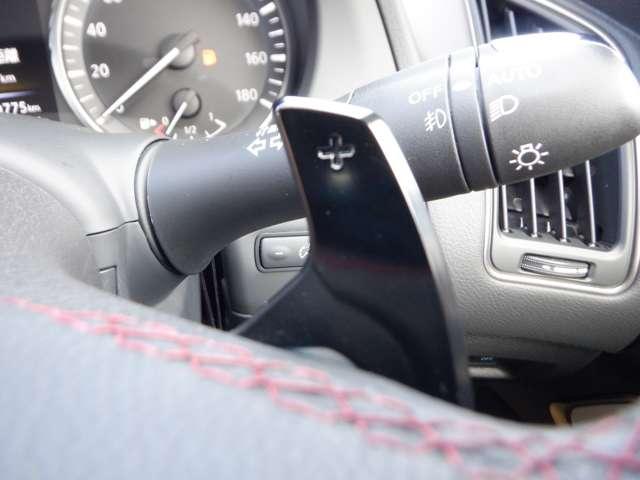 スカイライン ３．０　４００Ｒ　電動ガラスサンルーフ　ＰｅｒｆｏｒｍａｎｃｅＢＯＳＥサ　本革シ－ト　ＬＥＤヘッド　キーレスエントリー　車線逸脱警報　スマ－トキ－　バックモニター　クルコン　ドラレコ　メモリーナビ　ナビＴＶ　サイドカメラ　ＡＡＣ　アルミ　盗難防止装置　ＥＴＣ　エアバッグ（9枚目）