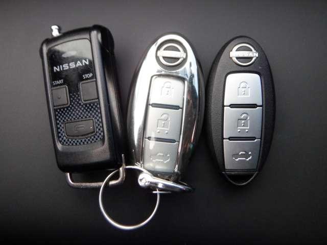 スカイライン ３．０　４００Ｒ　電動ガラスサンルーフ　ＰｅｒｆｏｒｍａｎｃｅＢＯＳＥサ　本革シ－ト　ＬＥＤヘッド　キーレスエントリー　車線逸脱警報　スマ－トキ－　バックモニター　クルコン　ドラレコ　メモリーナビ　ナビＴＶ　サイドカメラ　ＡＡＣ　アルミ　盗難防止装置　ＥＴＣ　エアバッグ（20枚目）