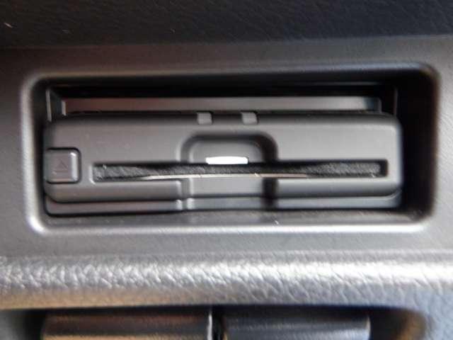 エクストレイル 2.0 20Xi Vセレクション 2列車 4WD 雹害未修理車 ワンオーナー 4WD シ-トヒ- 踏み間違い防止 盗難防止 全周囲モニター オールモード4WD LEDヘッドライト LDP iストップ レーダークルーズ ETC 1オナ アルミ メモリーナビ スマートキー バックモニター ABS(10枚目)