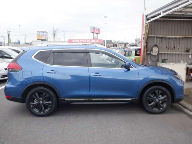 エクストレイル 2.0 20Xi Vセレクション 2列車 4WD 雹害未修理車 ワンオーナー 4WD シ-トヒ- 踏み間違い防止 盗難防止 全周囲モニター オールモード4WD LEDヘッドライト LDP iストップ レーダークルーズ ETC 1オナ アルミ メモリーナビ スマートキー バックモニター ABS(15枚目)