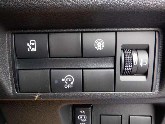 ルークス ６６０　ハイウェイスターＸ　ワンオ－ナ－　メモリ－ナビ　ＴＶ　ドラレコ　アイスト　衝突被害軽減ブレ－キ　マルチビューカメラ　車線逸脱警報装置　ＥＴＣ　ＬＥＤ　スマートキー　パワーウィンドウ　ワンオーナー　カーテンエアバック　ドライブレコーダー　ナビＴＶ　バックカメラ（10枚目）