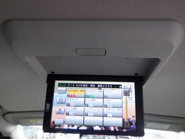 セレナ 2.0 ハイウェイスター 後席モニター ワンオ-ナ- プロパイ インテリジェントクルーズコントロール メモリナビ 踏み間違い衝突防止 LDP アルミホイール 1オーナー サイドエアバック キーレス LEDライト バックカメラ ETC ナビ&TV ワンセグ ABS(9枚目)