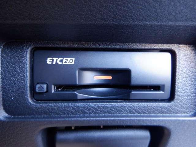 ノート 1.2 X 試乗車UP メ-カ-ナビ TV・HDMI・USB・BT リアカメラ 衝突被害軽減ブレ-キ 全方位カメラ ETC付 LEDヘッドライト レーンアシスト インテリジェントキー ワンオーナー アイドリングストップ 整備記録簿 盗難防止システム ワンセグTV(7枚目)