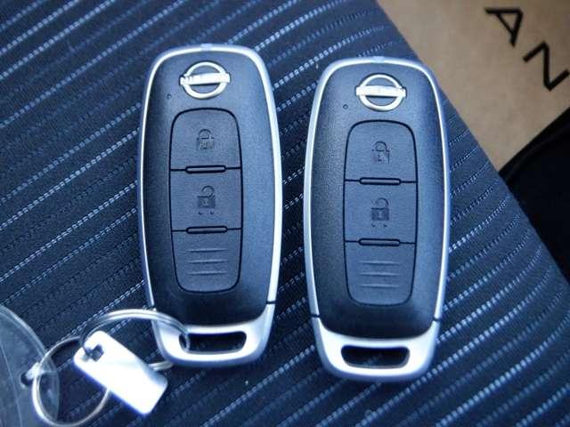 ノート 1.2 X 試乗車UP メ-カ-ナビ TV・HDMI・USB・BT リアカメラ 衝突被害軽減ブレ-キ 全方位カメラ ETC付 LEDヘッドライト レーンアシスト インテリジェントキー ワンオーナー アイドリングストップ 整備記録簿 盗難防止システム ワンセグTV(14枚目)