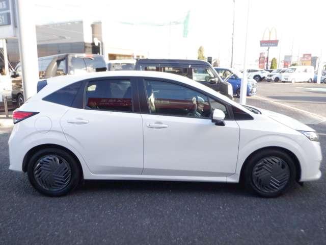 ノート 1.2 X 試乗車UP メ-カ-ナビ TV・HDMI・USB・BT リアカメラ 衝突被害軽減ブレ-キ 全方位カメラ ETC付 LEDヘッドライト レーンアシスト インテリジェントキー ワンオーナー アイドリングストップ 整備記録簿 盗難防止システム ワンセグTV(16枚目)