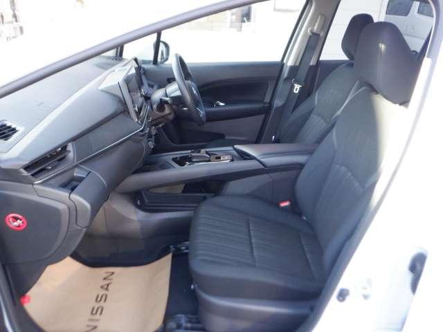 ノート 1.2 X 試乗車UP メ-カ-ナビ TV・HDMI・USB・BT リアカメラ 衝突被害軽減ブレ-キ 全方位カメラ ETC付 LEDヘッドライト レーンアシスト インテリジェントキー ワンオーナー アイドリングストップ 整備記録簿 盗難防止システム ワンセグTV(19枚目)