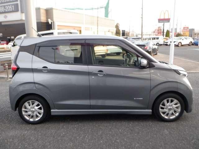 デイズ ６６０　ハイウェイスターＸ　プロパイロット　エディション　ワンオ－ナ－　プロパイ　アラビュＭ　メモリーナ　スマートキー＆プッシュスタート　ＬＥＤヘッド　レーダークルーズ　盗難防止装置　ワンオ－ナ－　ＥＴＣ　アイドリングストップ　ＬＫＡＳ　ドラレコ　パワーステアリング　点検記録簿　オートエアコン　Ｂカメラ（14枚目）