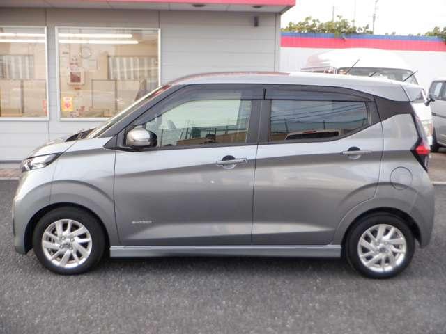 デイズ ６６０　ハイウェイスターＸ　プロパイロット　エディション　ワンオ－ナ－　プロパイ　アラビュＭ　メモリーナ　スマートキー＆プッシュスタート　ＬＥＤヘッド　レーダークルーズ　盗難防止装置　ワンオ－ナ－　ＥＴＣ　アイドリングストップ　ＬＫＡＳ　ドラレコ　パワーステアリング　点検記録簿　オートエアコン　Ｂカメラ（16枚目）