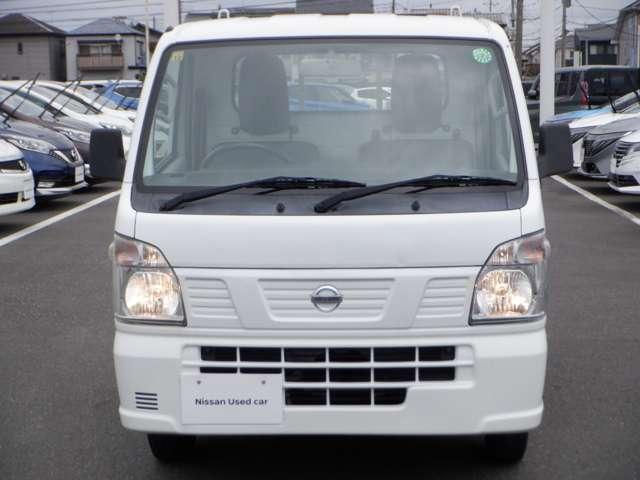 ＮＴ１００クリッパートラック ６６０　ＤＸ　３ＡＴ　エアコン　パワステ　ＡＭＦＭラジオ　運転席エアバック　ＰＳ　エアコンパワステ（2枚目）