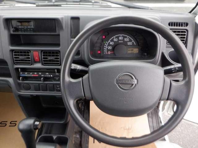 ＮＴ１００クリッパートラック ６６０　ＤＸ　３ＡＴ　エアコン　パワステ　ＡＭＦＭラジオ　運転席エアバック　ＰＳ　エアコンパワステ（4枚目）
