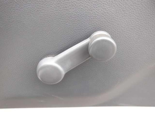 ＮＴ１００クリッパートラック ６６０　ＤＸ　３ＡＴ　エアコン　パワステ　ＡＭＦＭラジオ　運転席エアバック　ＰＳ　エアコンパワステ（10枚目）