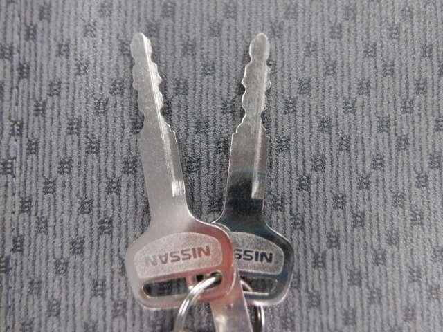 ＮＴ１００クリッパートラック ６６０　ＤＸ　３ＡＴ　エアコン　パワステ　ＡＭＦＭラジオ　運転席エアバック　ＰＳ　エアコンパワステ（11枚目）