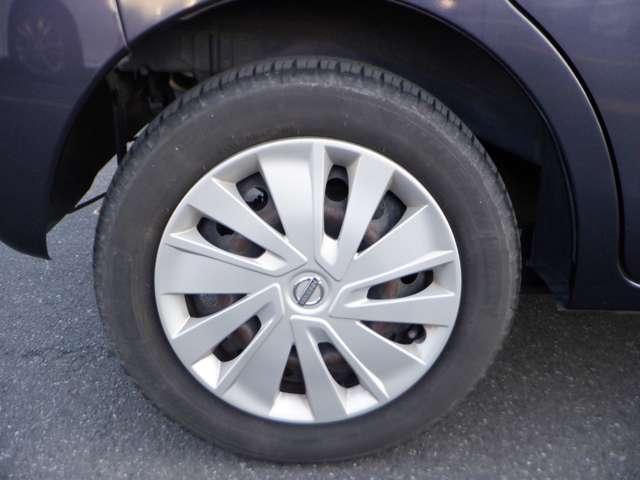 デイズルークス ６６０　Ｓ　雹害未修理車　ワンオ－ナ－　ＰＳ　ＥＴＣ車載器　１オーナー　両席エアバック　アイドルストップ　オートエアコン　ナビＴＶ　メモリナビ　キーレスエントリーシステム　記録簿有り　エアーバッグ　ＡＢＳ　ワンセグＴＶ　パワーウインド（10枚目）