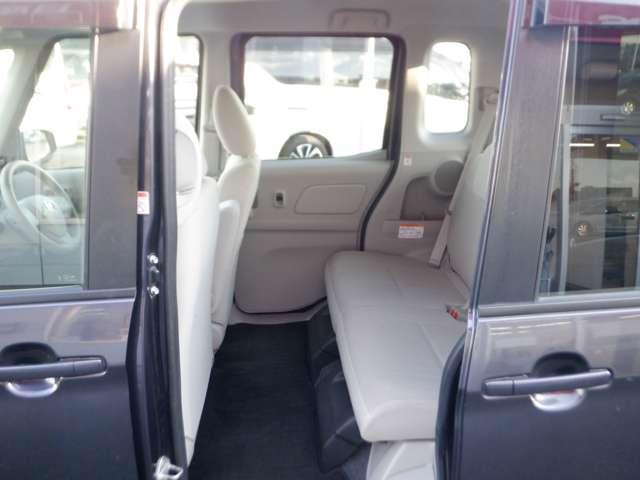 デイズルークス ６６０　Ｓ　雹害未修理車　ワンオ－ナ－　ＰＳ　ＥＴＣ車載器　１オーナー　両席エアバック　アイドルストップ　オートエアコン　ナビＴＶ　メモリナビ　キーレスエントリーシステム　記録簿有り　エアーバッグ　ＡＢＳ　ワンセグＴＶ　パワーウインド（18枚目）