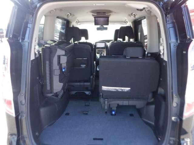 セレナ 1.2 e-POWER ハイウェイスター V 雹害未修理車 ワンオ-ナ- 後席モニタ- 360°カメラ エマジェンシーブレーキ 1オナ スマキー バックカメラ LED レーンアシスト 点検記録簿付 ETC ドラレコ Aストップ イモビ フルオートエアコン アルミホイール エアバック(19枚目)