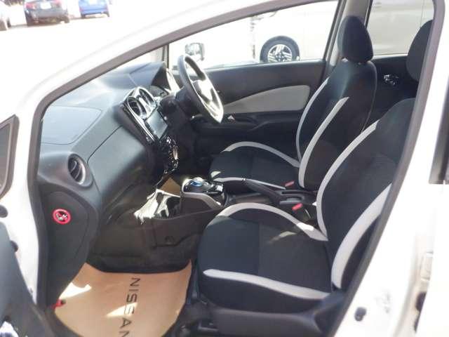 ノート １．２　ｅ－ＰＯＷＥＲ　Ｘ　ワンオ－ナ－　アラウンドビュＭ　メモリ－ナビＭＭ　３６０°カメラ　記録簿付　Ｒカメラ　運転席助手席エアバック　レーンキープ　ＡＵＴＯエアコン　１オーナー　盗難防止システム　ナビＴＶ　ＡＷ　サイドカメラ　運転席エアバッグ　キーレスエントリー　ドラレコ（16枚目）