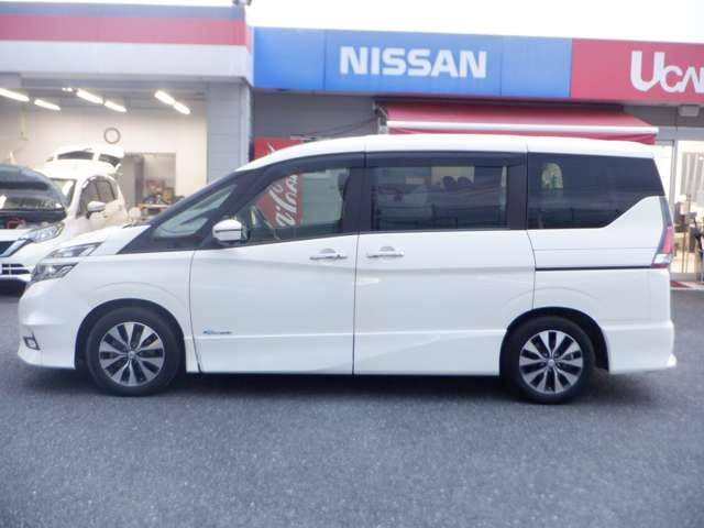 セレナ 2.0 ハイウェイスター Vセレクション ワンオ-ナ- Pアシスト メモリ-ナビMM317D・ 全周カメラ I-STOP サイドカメラ 両側ASD Aクルーズ ワンオ-ナ-車 車線逸脱 LEDヘッドライト バックカメラ パーキングアシスト ETC TVナビ キーレス オートエアコン メモリーナビ(13枚目)