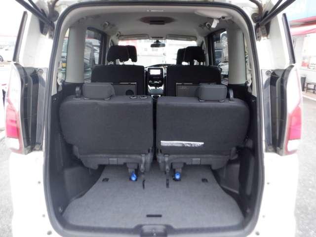 セレナ 2.0 ハイウェイスター Vセレクション ワンオ-ナ- Pアシスト メモリ-ナビMM317D・ 全周カメラ I-STOP サイドカメラ 両側ASD Aクルーズ ワンオ-ナ-車 車線逸脱 LEDヘッドライト バックカメラ パーキングアシスト ETC TVナビ キーレス オートエアコン メモリーナビ(18枚目)