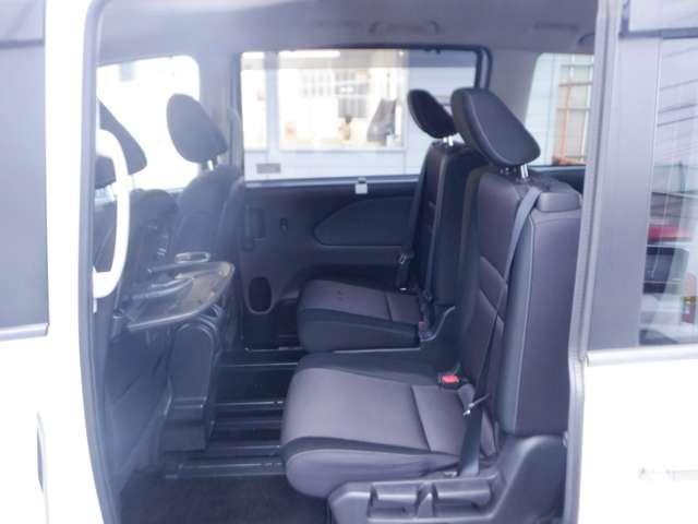 セレナ 2.0 ハイウェイスター Vセレクション ワンオ-ナ- Pアシスト メモリ-ナビMM317D・ 全周カメラ I-STOP サイドカメラ 両側ASD Aクルーズ ワンオ-ナ-車 車線逸脱 LEDヘッドライト バックカメラ パーキングアシスト ETC TVナビ キーレス オートエアコン メモリーナビ(20枚目)