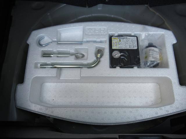 �g�����N�����ɂ͎��[�{�b�N�X���t���Ă��܂��I