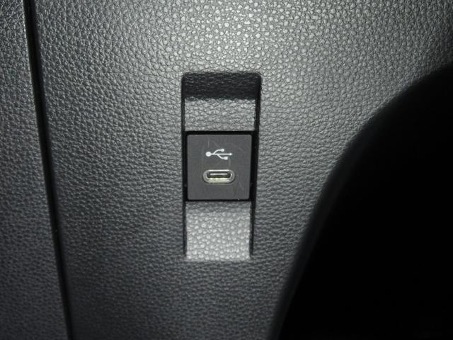 カローラツーリング ハイブリッド　ダブルバイビー　ディーラー社用車　１０．５インチフルセグナビ（前後ドラレコ内蔵）　ＢｌｕｅＴｏｏｔｈ　バックカメラ　ブレインドスポットモニター　カラーヘッドアップディスプレイ　安心降車アシスト　１５００Ｗコンセント（40枚目）