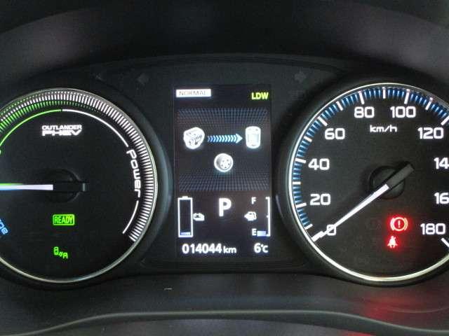 2.0 G プレミアムパッケージ 4WD 誤発進 100V(16枚目)