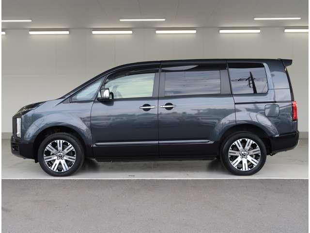 デリカＤ：５ Ｐ　７人乗り　衝突被害軽減ブレーキ　車線逸脱（4枚目）