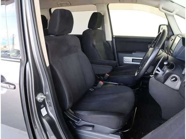 デリカＤ：５ Ｄ　パワーパッケージ　アルパインナビ　フルセグＴＶ　後席モニター（15枚目）