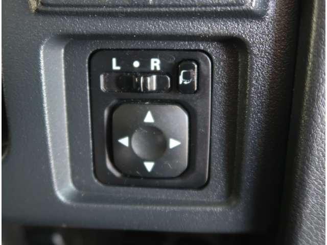 デリカＤ：５ Ｄ　パワーパッケージ　アルパインナビ　フルセグＴＶ　後席モニター（20枚目）