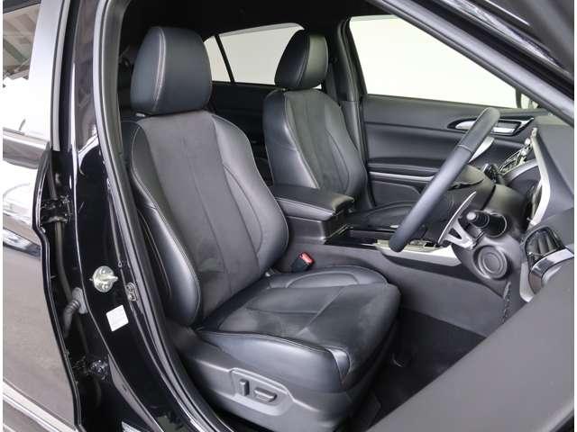 エクリプスクロスPHEV P バッテリー残存容量89パーセント 禁煙車(13枚目)