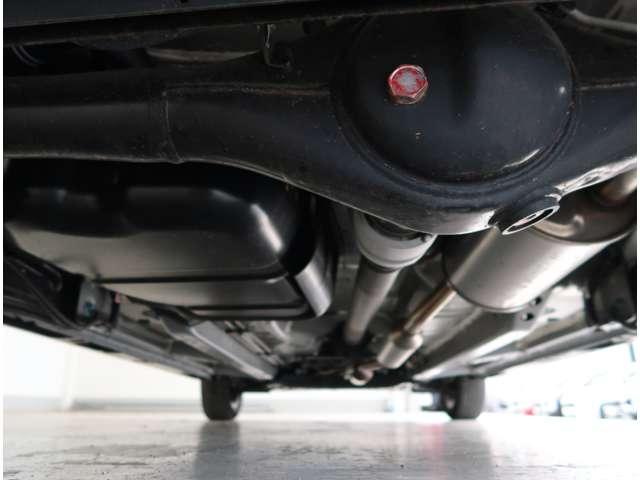 デリカミニ Ｔ　プレミアム　メモリーナビ　フルセグＴＶ　全方位カメラ（11枚目）