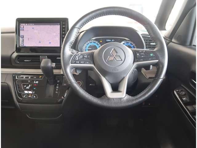 デリカミニ Ｔ　プレミアム　メモリーナビ　フルセグＴＶ　全方位カメラ（15枚目）