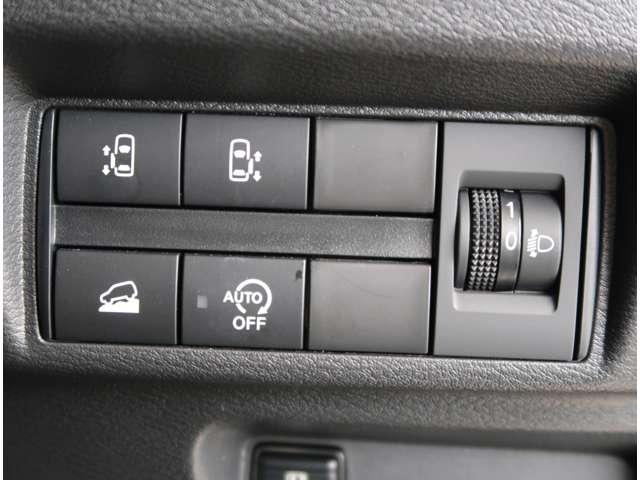 デリカミニ Ｔ　プレミアム　メモリーナビ　フルセグＴＶ　全方位カメラ（18枚目）