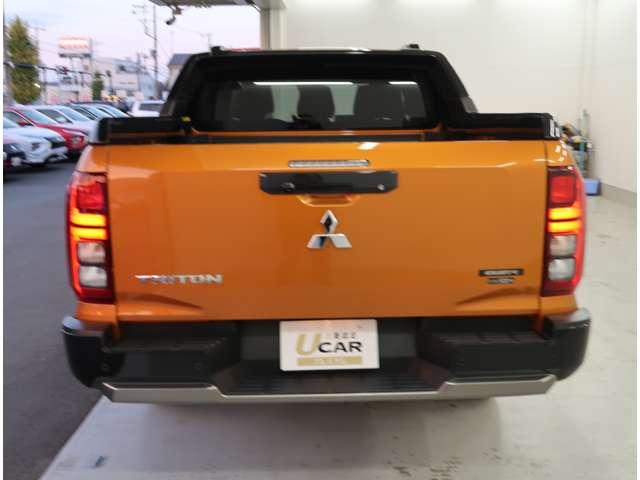 トライトン GSR 5人乗り スマホ連携ナビ フルセグTV(6枚目)