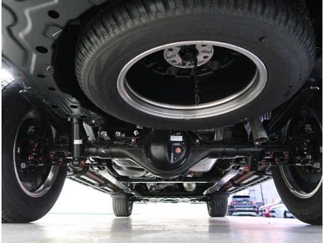 トライトン GSR 5人乗り スマホ連携ナビ フルセグTV(12枚目)