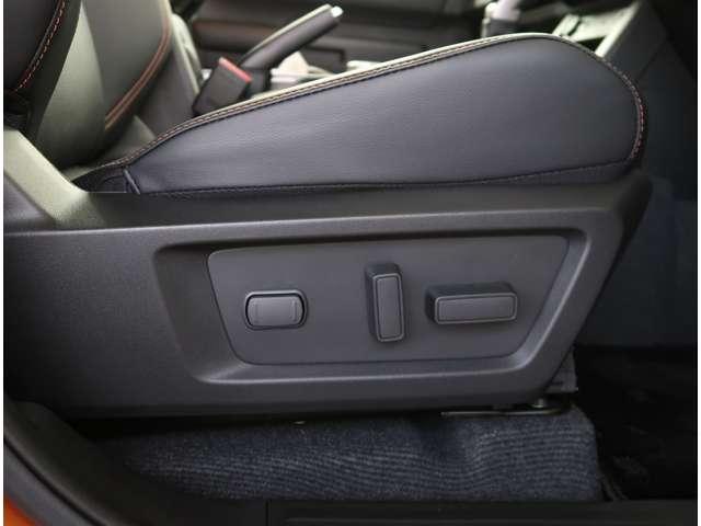 トライトン GSR 5人乗り スマホ連携ナビ フルセグTV(15枚目)