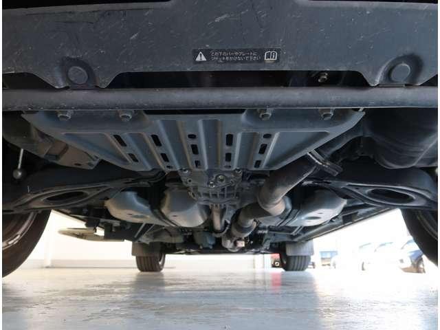 デリカD:5 P 7人乗り レザーシート SDナビ(11枚目)