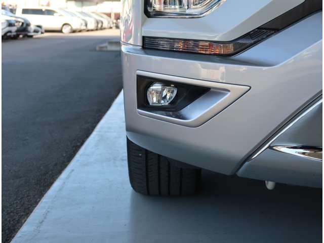 デリカD:5 P 7人乗り レザーシート SDナビ(12枚目)