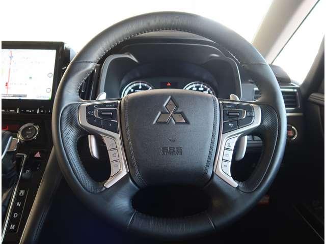 デリカD:5 P 7人乗り レザーシート SDナビ(20枚目)