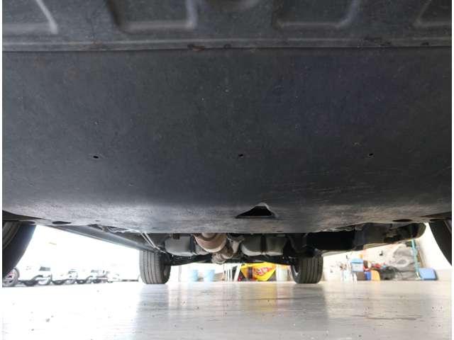 デリカＤ：５ Ｇ　パワーパッケージ　８人乗り　ＳＤナビ　フルセグＴＶ（10枚目）