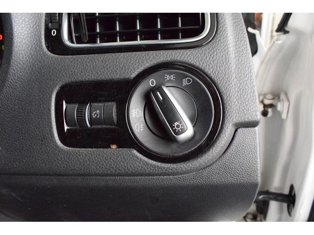 ポロ GTI GTI(5名) SDナビ フルセグTV バックカメラ ETC BBS17インチホイール 社外マフラー パドルシフト カーボン調ダックテール SD CD/DVD Bluetooth(36枚目)