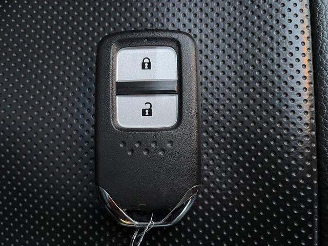 Ｓ６６０ α　６速マニュアル車　バックカメラ　記録簿付き　禁煙車　ＥＴＣ　純正アルミホイール　ＬＥＤヘッドライト　スマートキー　社外フロントスポイラー（64枚目）