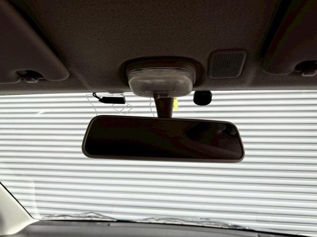 アルトワークス ベースグレード ターボチャージャー シートヒーター アルミホイール オートライト ナビ付 テレビ付 ETC 衝突安全ボディ 盗難防止システム キーレスエントリー スマートキー 運転席助手席エアバック(52枚目)