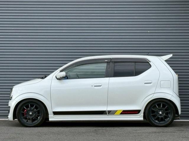 アルトワークス ベースグレード ターボチャージャー ローダウン 15インチアルミホイール クリアランスソナー 頸部衝撃緩和ヘッドレスト ナビ付 盗難防止システム 衝突安全ボディ キーレスエントリー スマートキー(8枚目)