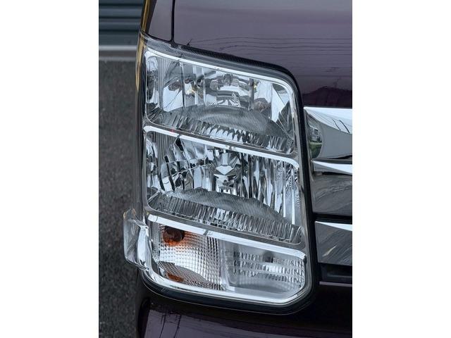 エブリイワゴン ＰＺターボスペシャル　両側パワースライドドア　バックカメラ　クリアランスソナー　１４インチアルミホイール　フルフラットシート　ベンチシート　頸部衝撃緩和ヘッドレスト　衝突被害軽減システム　衝突安全ボディ　盗難防止システム（9枚目）