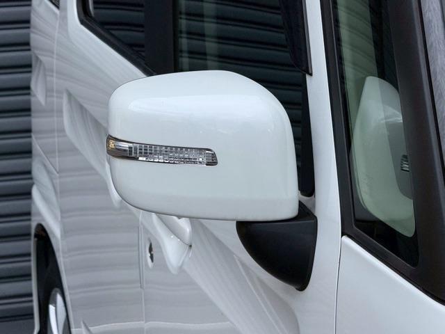 フレアワゴン ハイブリッドＸＧ　バックカメラ　両側スライドドア・片側パワースライドドア　クリアランスソナー　ベンチシート　フルフラットシート　オートライト　オートマチックハイビーム　頸部衝撃緩和ヘッドレスト　衝突被害軽減システム（16枚目）