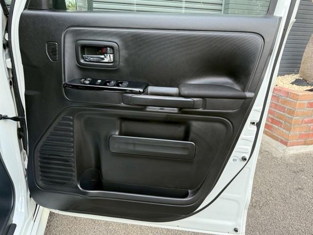 フレアワゴン ハイブリッドＸＧ　バックカメラ　両側スライドドア・片側パワースライドドア　クリアランスソナー　ベンチシート　フルフラットシート　オートライト　オートマチックハイビーム　頸部衝撃緩和ヘッドレスト　衝突被害軽減システム（38枚目）