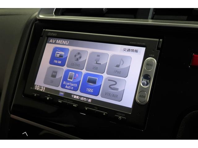 フィット １３Ｇ・Ｆパッケージ　認定中古車ナビＢカメラワンオーナー　エコモード　運転席助手席エアバック　カーテンエアバッグ　リアカメラ　ＤＶＤ再生可能　１セグＴＶ　イモビ　マニュアルエアコン　スマートキーシステム　ナビ＆ＴＶ　ＡＢＳ（6枚目）